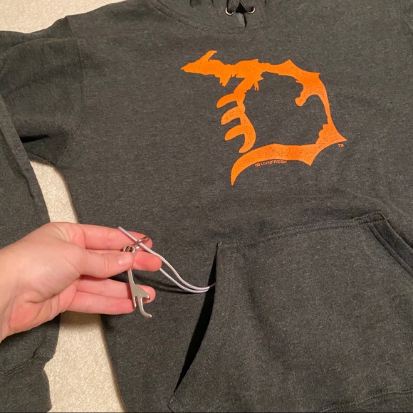 Detroit Michigan hoodie - Picture 3 of 3